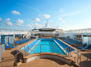 NCl Spirit - Norwegian Cruise Line - Pool