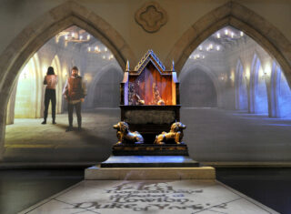 King Richard III Visitor Centre, Leicestershire - Throne Room