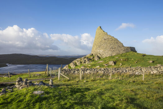 The Iron Age Settlement Dun Carloway Broch