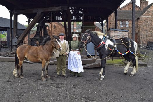 Black Country Living Museum Dudley, West Midlands - Horses at anchor forge © Black Country Living Museum