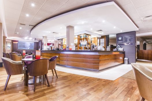 Holiday Inn Elstree Hotel, London - Bar