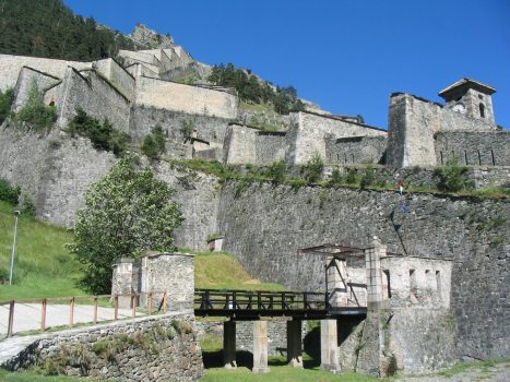 Fortezza di Fenestrelle, Piedmont, Italy (02) © ARCHIVE Association of San Carlo Onlus Project - Fenestrelle Fortress - Photo by Claudio Allais