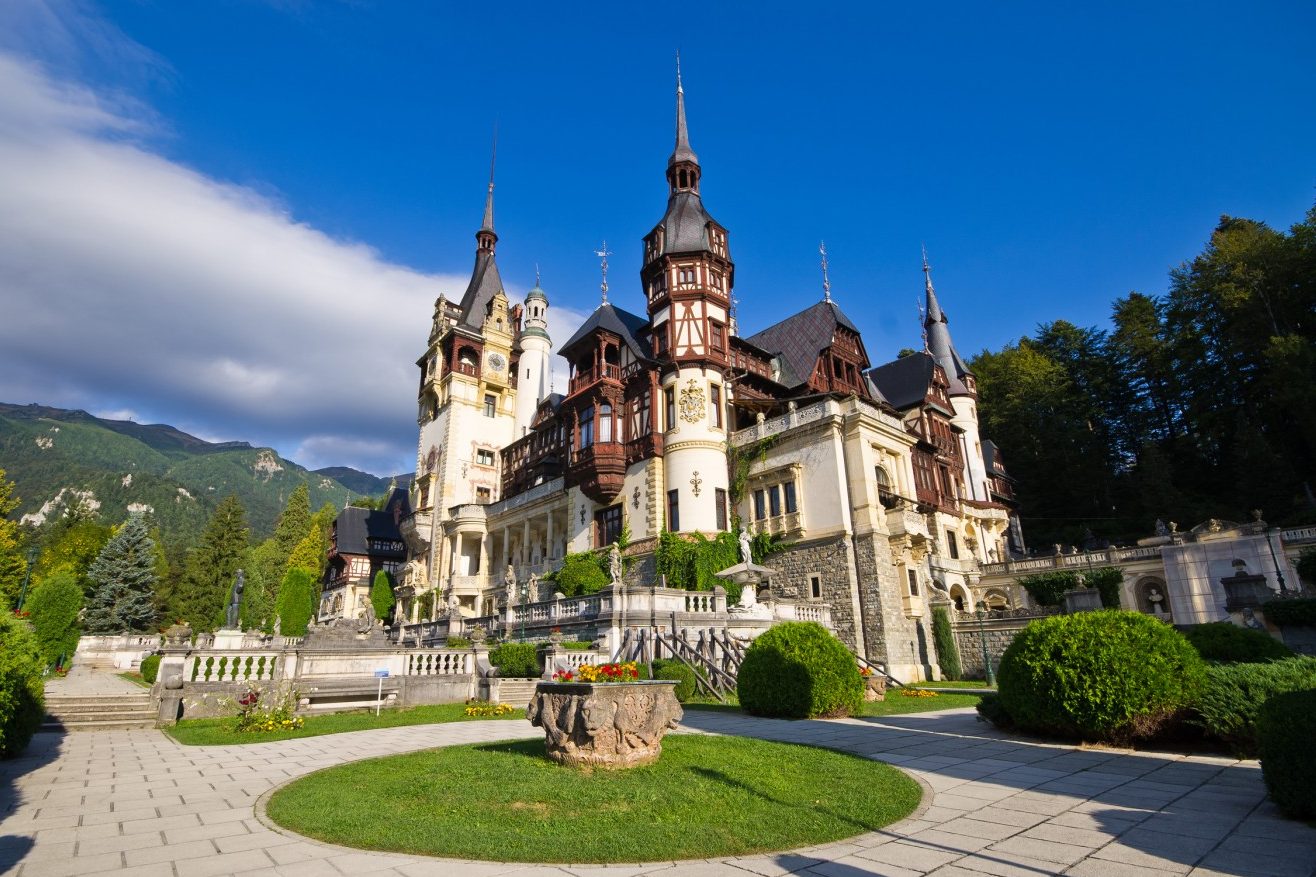 Romania - Dracula Tour- Peles castle (1NCN) - Greatdays Group Travel