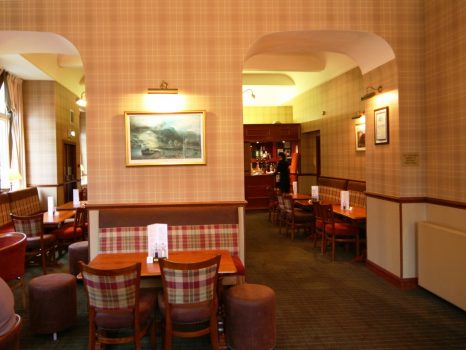 Royal Hotel, Oban, Scotland (Strathmore Hotels) - Lounge Bar