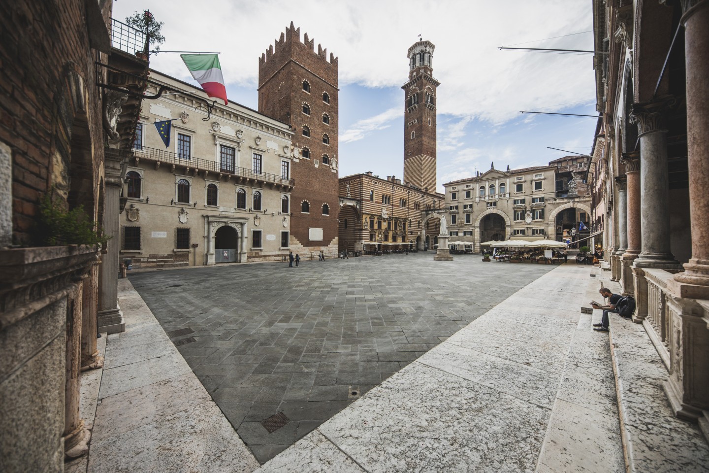 Verona Italy Piazza dei Signori F. Modica Archivio Comune di